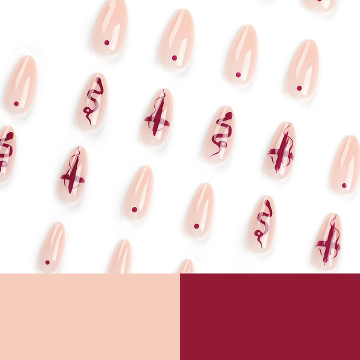 Kunstvolle Nagelverlängerungen mit einzigartigem Design Karnz