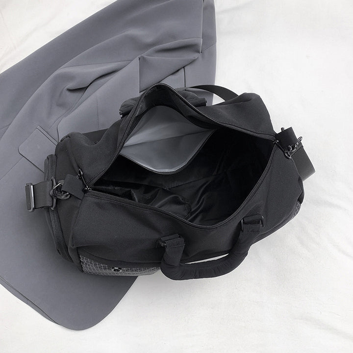 Vielseitige Reisetasche mit erweiterbarem Fach Karnz