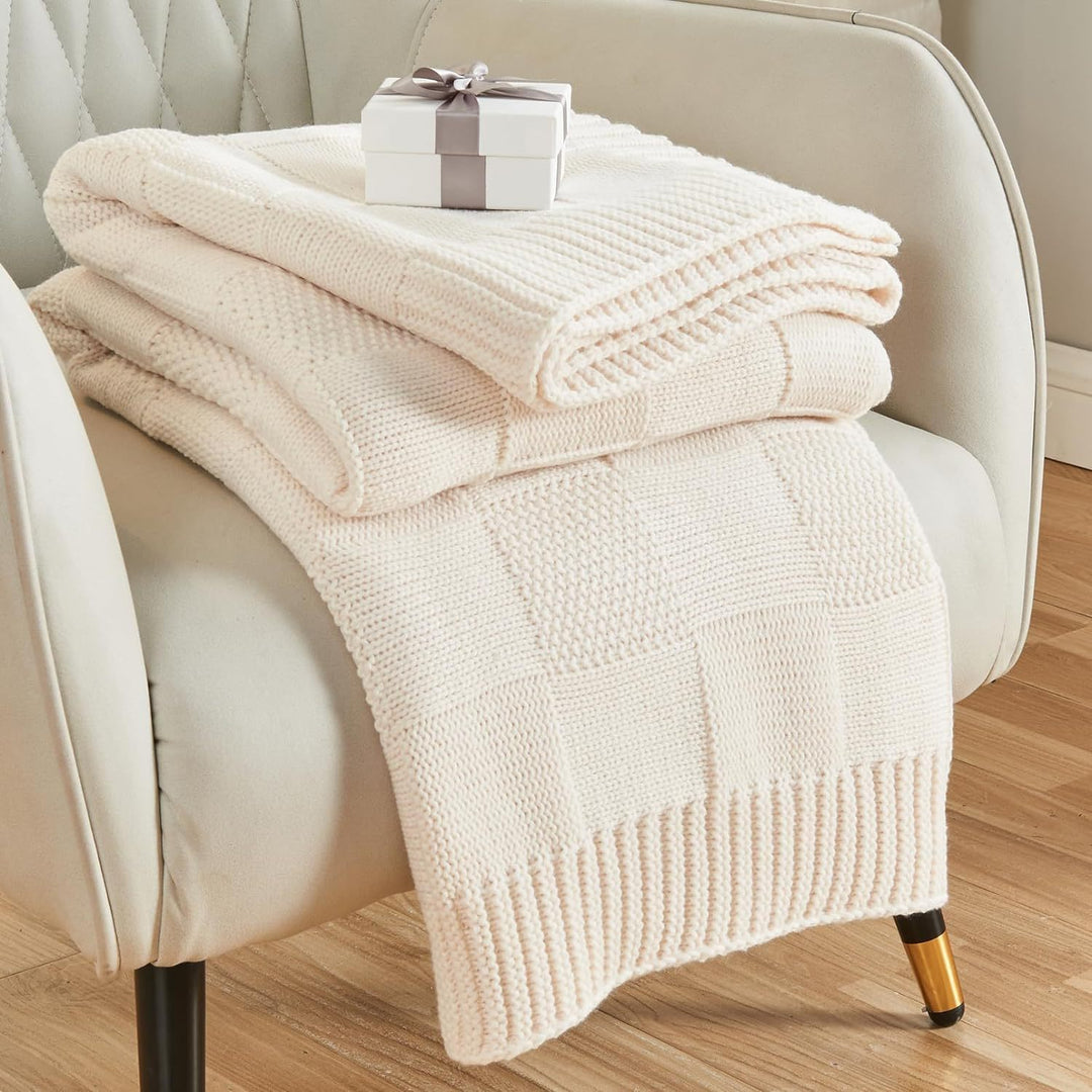 Strukturierte Strickdecke Karnz