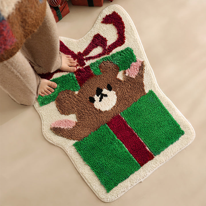 Verspielte geschenkförmige Fußmatte mit getuftetem Teddybärmotiv Karnz