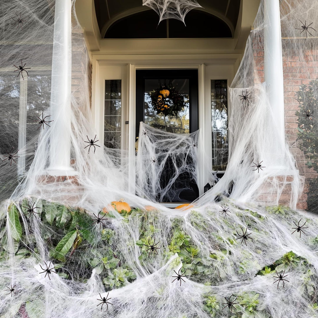 Halloween-Dekorationsset mit dehnbaren künstlichen Spinnweben und Deko-Spinnen
