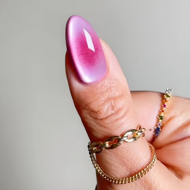 Glänzendes Ombre Stiletto Press-On Nägel Set Karnz