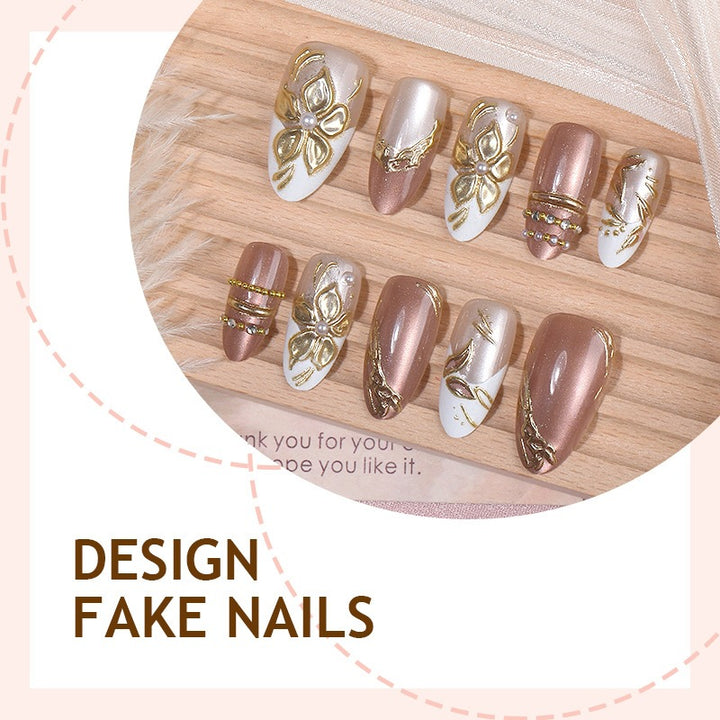 Kunstnagelset mit elegantem Blumen-Design Karnz
