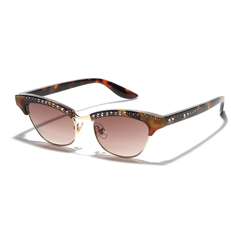 Damen Katzenaugen Brille mit eleganten Glitzerdetails Karnz