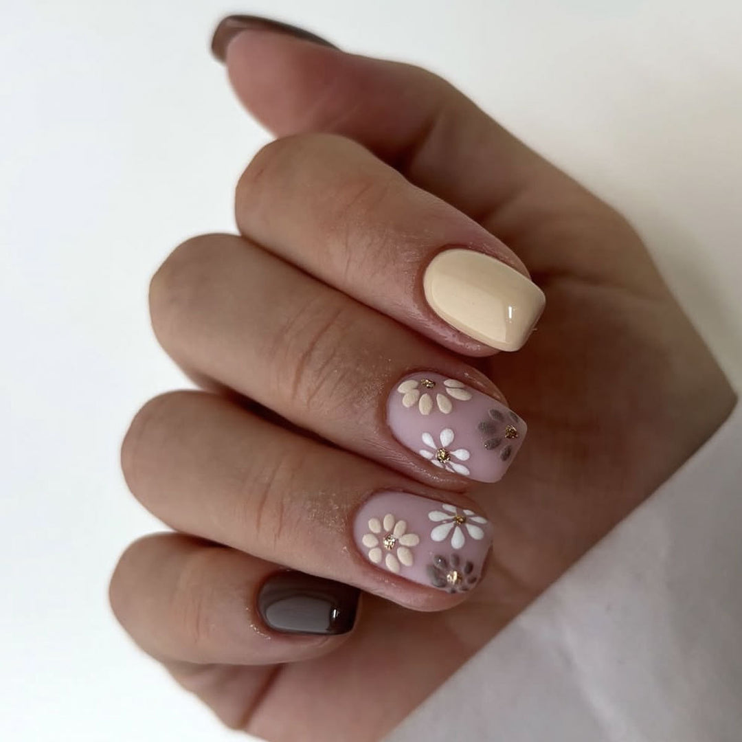 Künstlerisches Floral-Nagelset