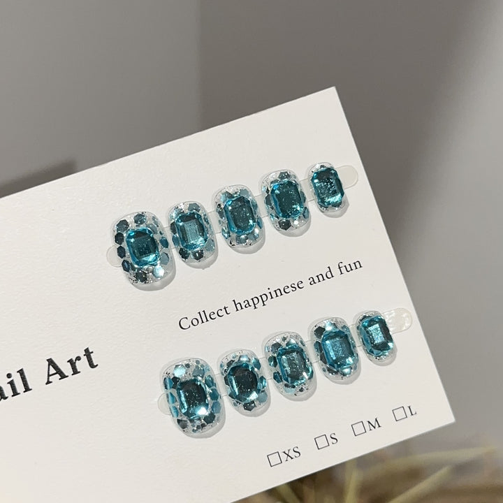 Dekoratives Strass Press-On Nagelkunstset