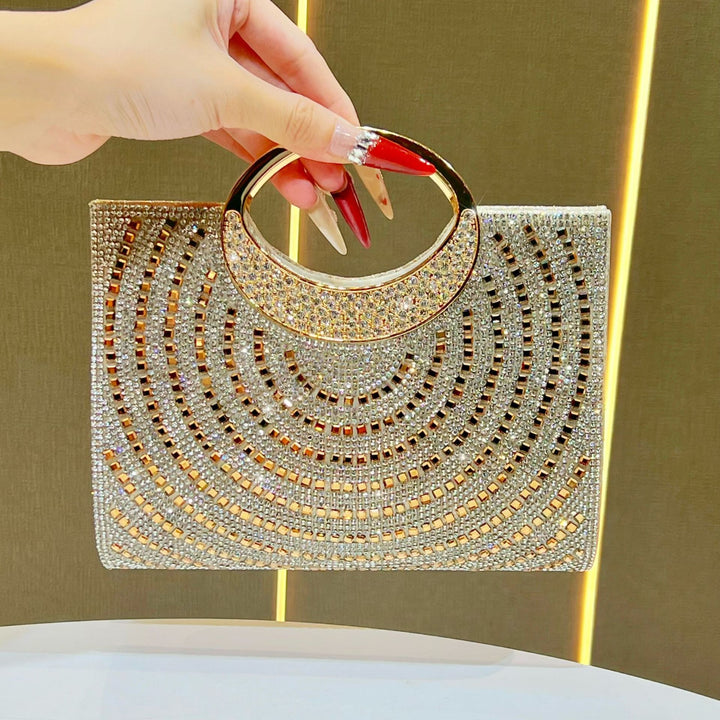 Elegante mit Kristallen besetzte Abend-Clutch