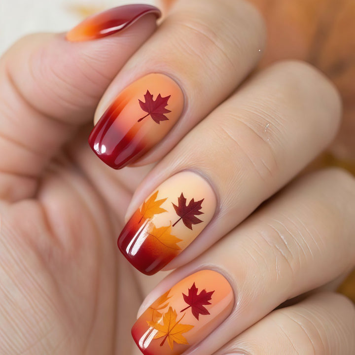 Kunstnägel mit Herbstlichem Design Karnz