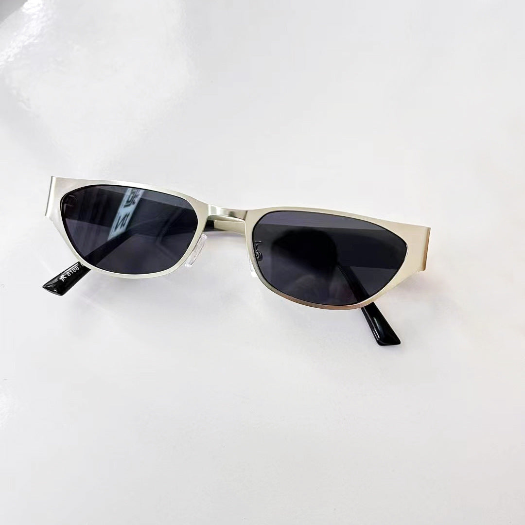 Modische Sonnenbrille mit Elegantem Design Karnz