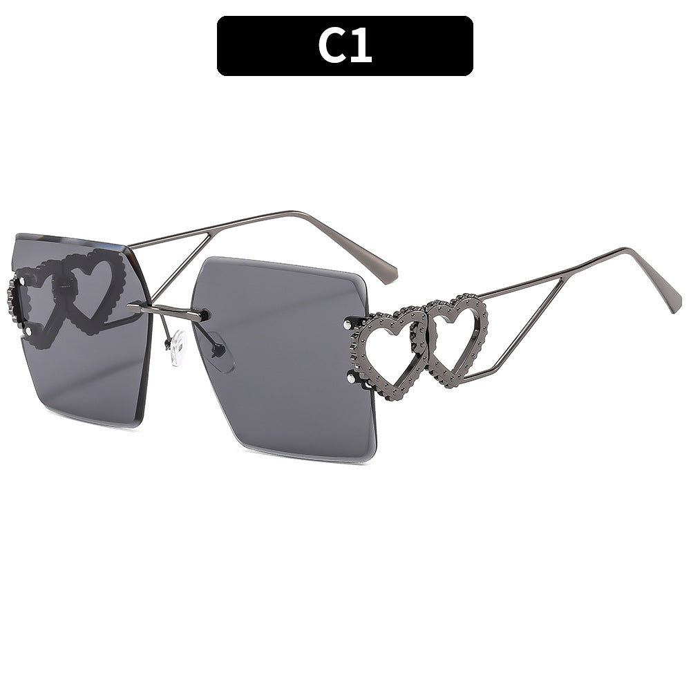 Herz-dekorierte übergroße quadratische Sonnenbrille
