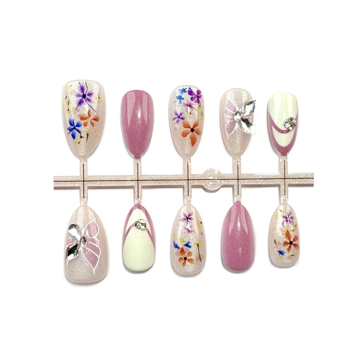 Blumenmuster Press-On Nagelkunst Set