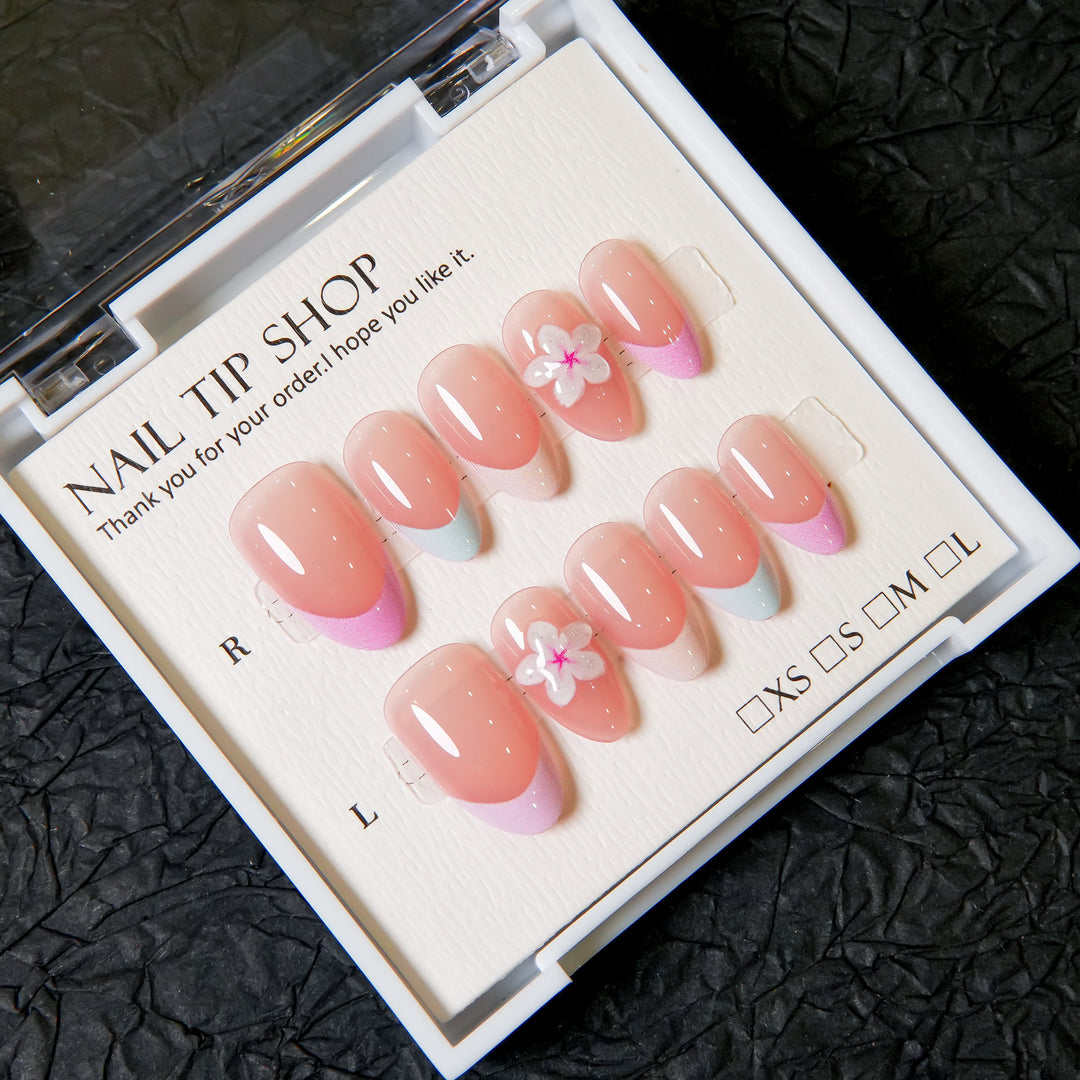 Elegantes Blumenmuster Press-On Nagelset
