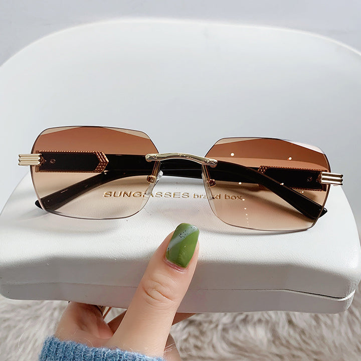 Avant-Garde Luxury Shield Sonnenbrille Karnz