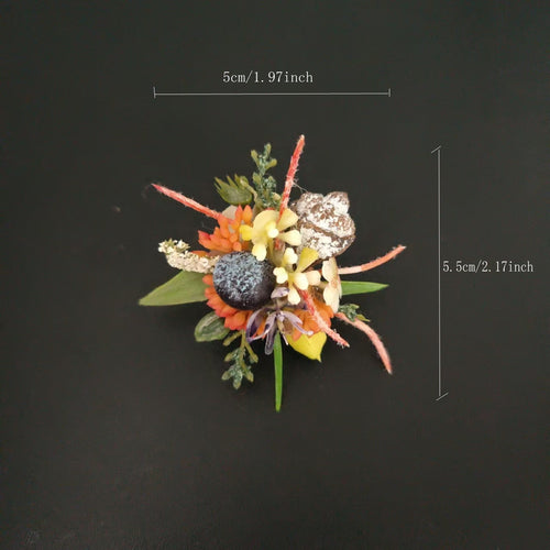 Klassische florale Brosche