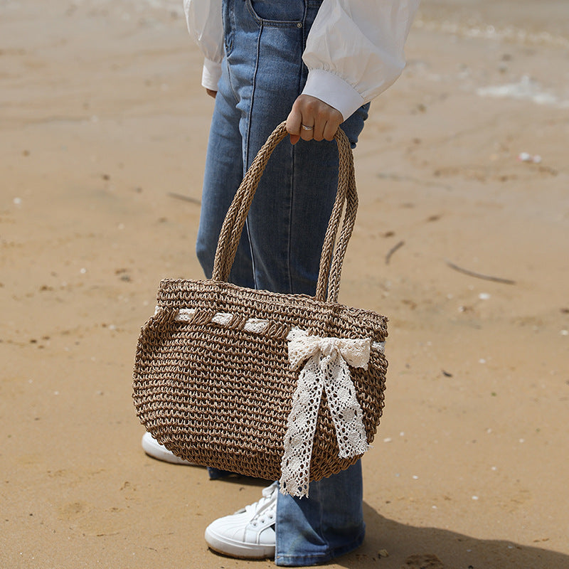 Damen Handgeknüpfte Strandtasche mit feinem Spitzenakzent Karnz
