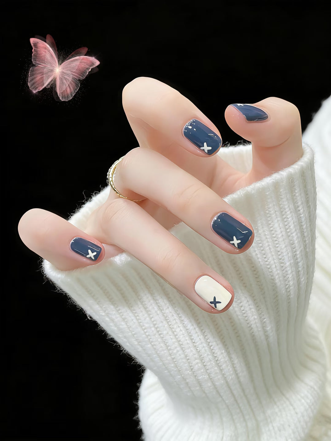 Künstlerisches Nagelkunst-Set mit einzigartigen geometrischen Mustern