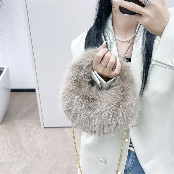 Elegante Faux Fur Rundtasche