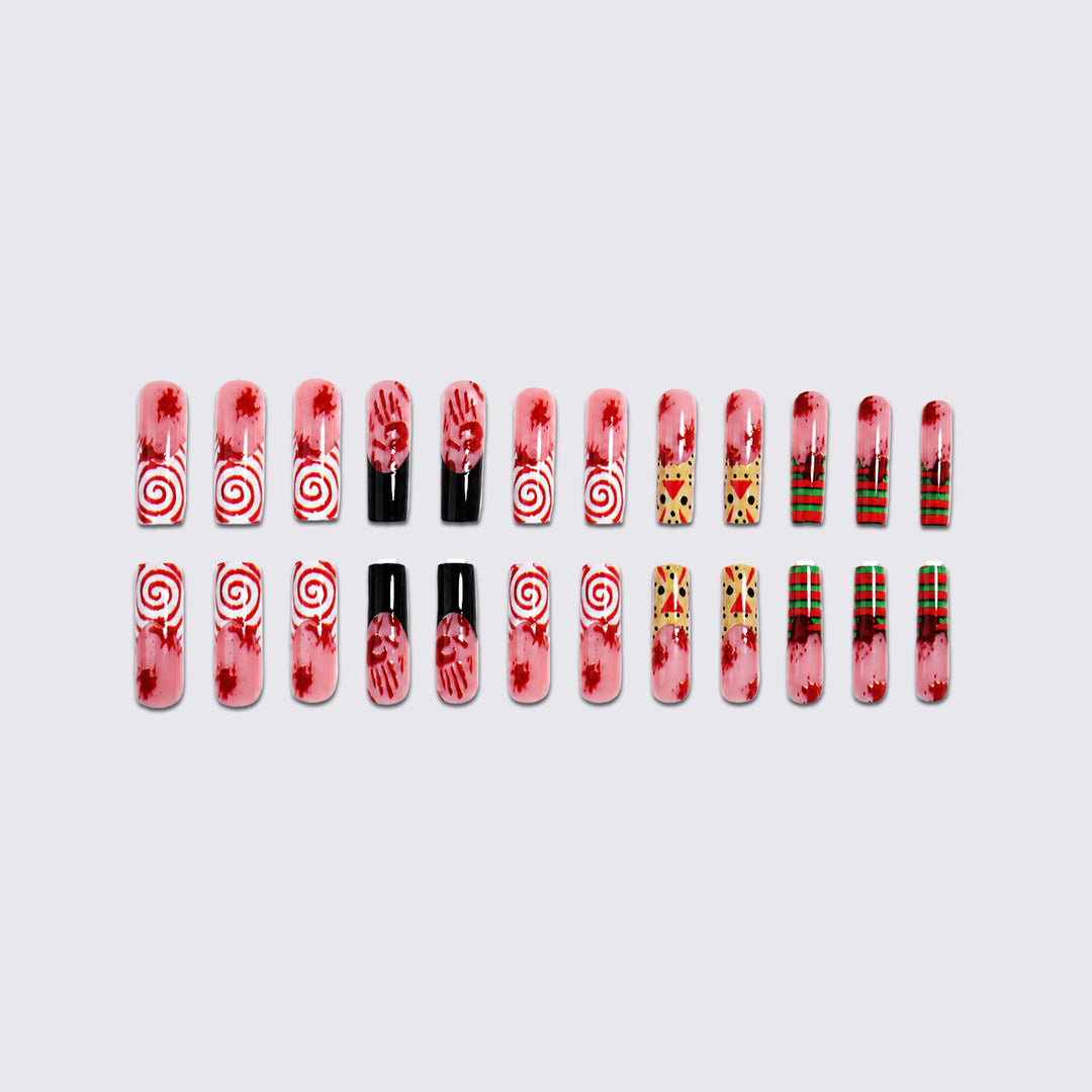 Kreatives Kunstnagelset mit gruseligen Halloween-Motiv Karnz