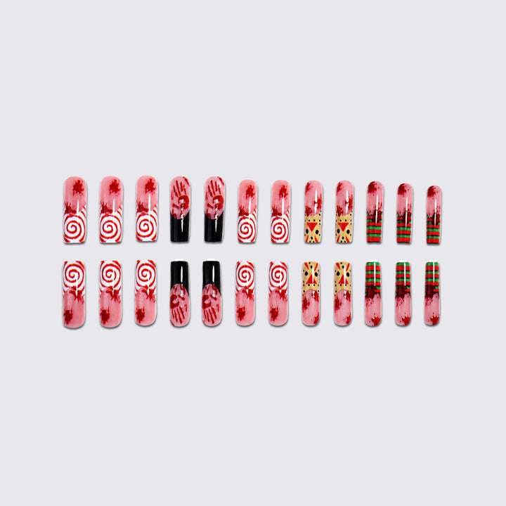 Kreatives Kunstnagelset mit gruseligen Halloween-Motiv Karnz