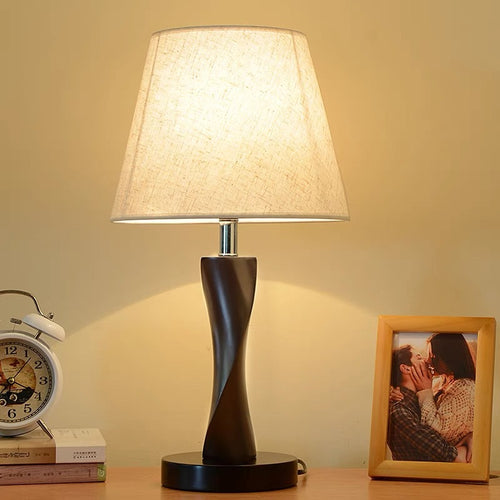Moderne Twist Tischlampe