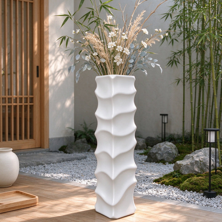 Dekorative Slim Wave Vase Karnz