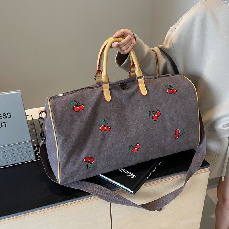 Bestickte Reise-Tasche Karnz