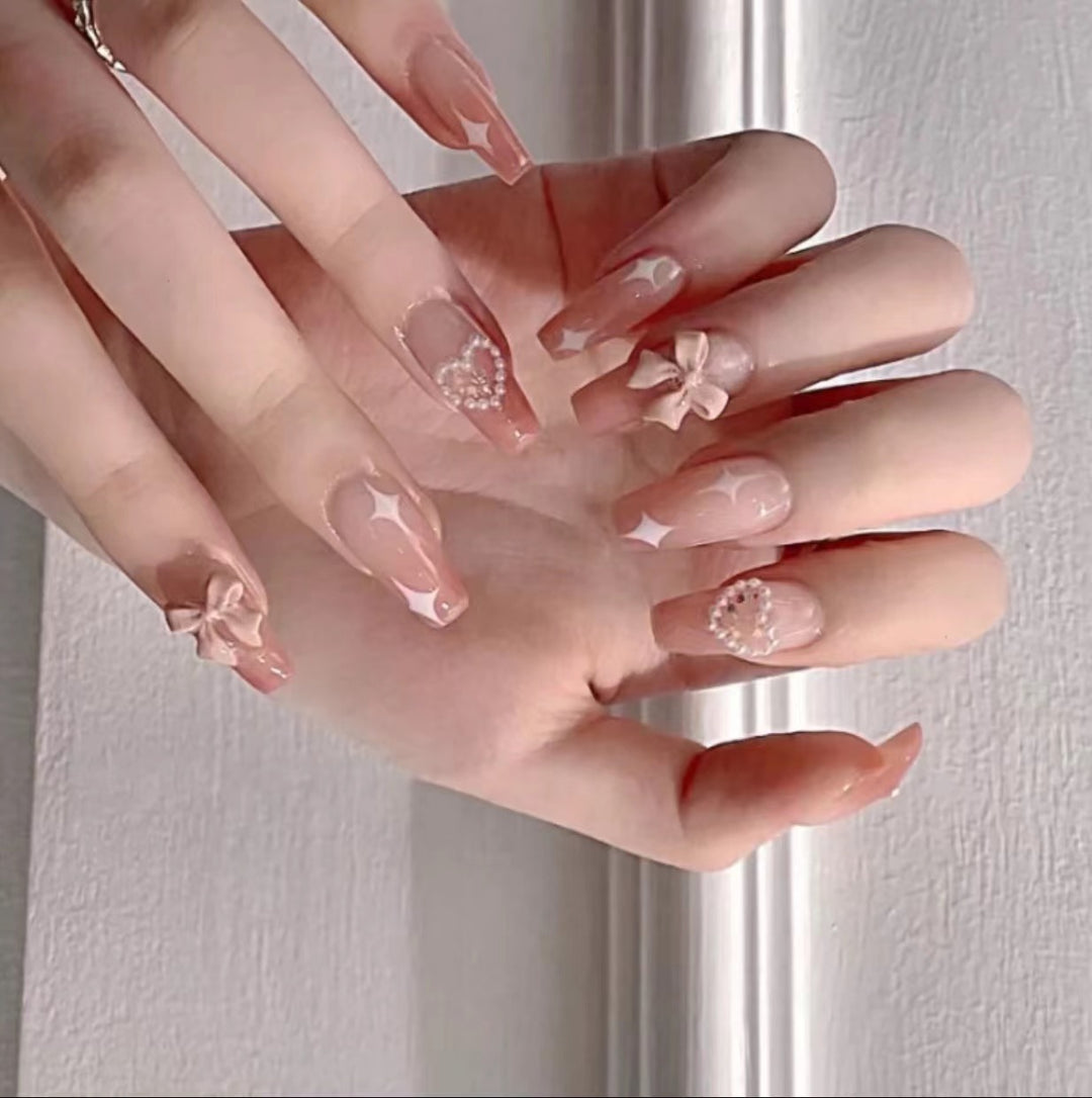 Exquisite 3D Nagelkunst Karnz