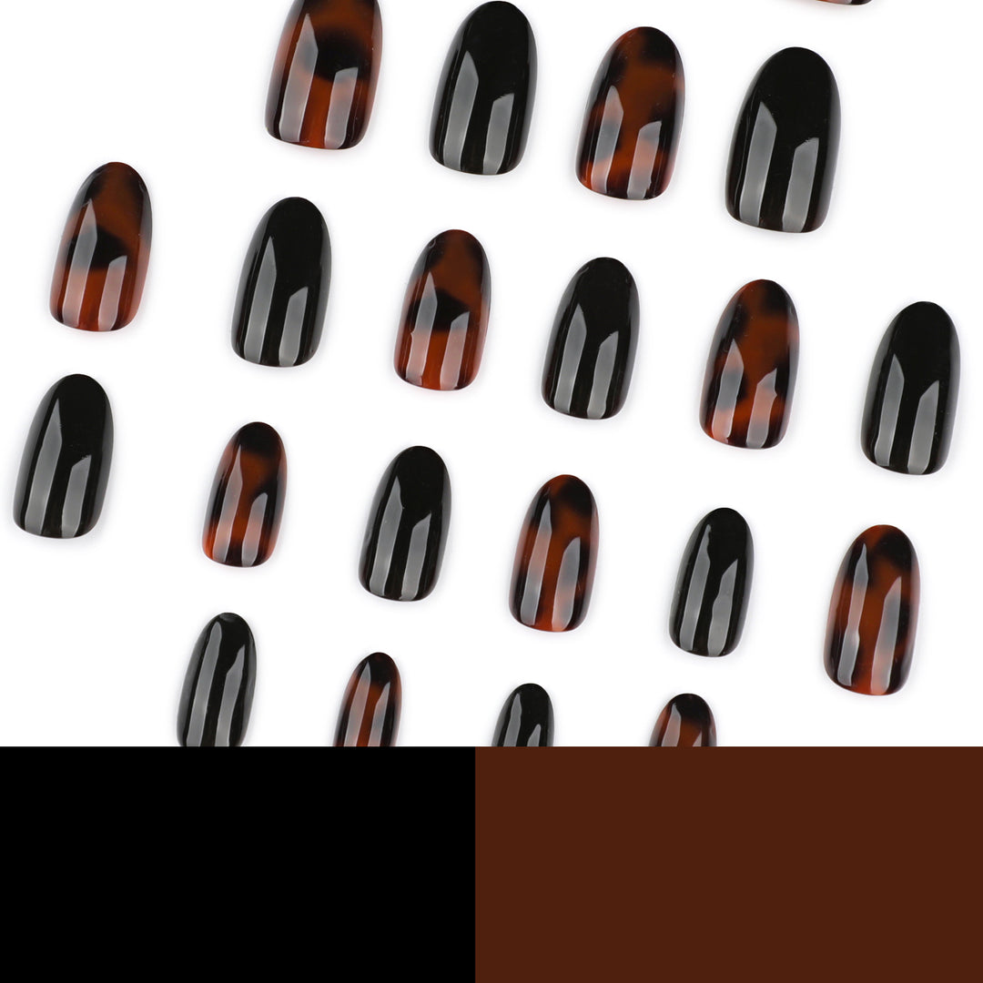 Elegante Kunstnägel im modernem Stiletto-Design Karnz