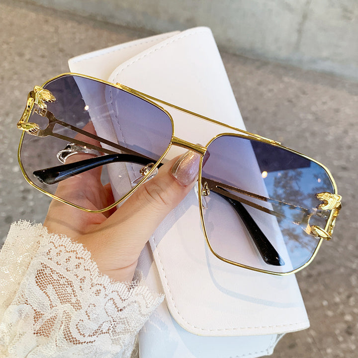Damen quadratische Sonnenbrille mit luxuriösem Metallrahmen Karnz
