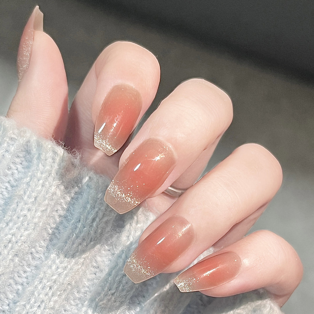 Elegante Glänzende Gel Aufklebenägel Karnz