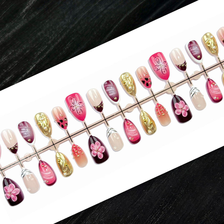 Kreatives dekoratives Press-On-Nagelkunst-Set