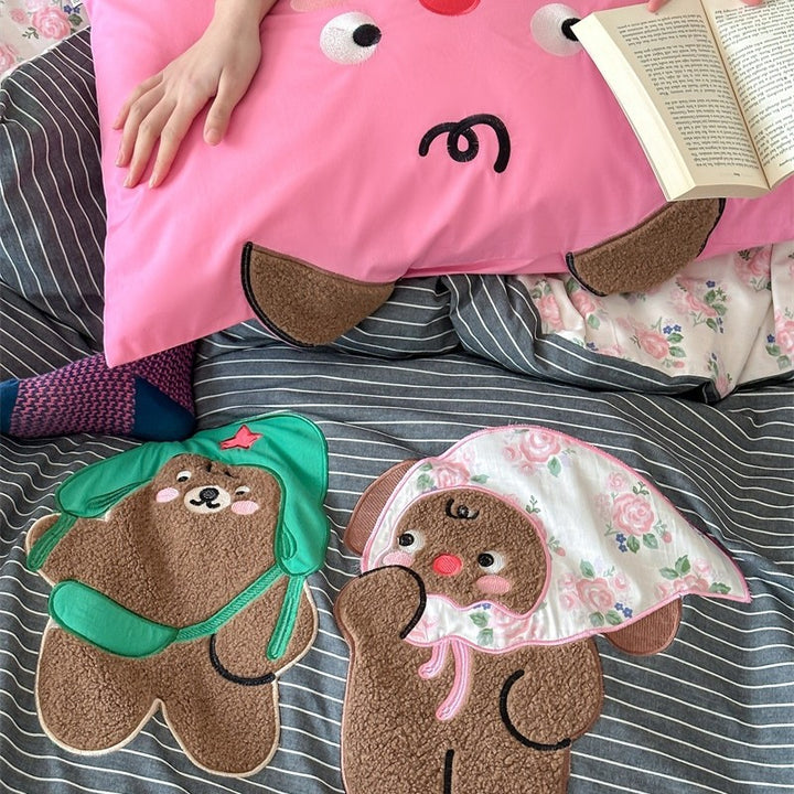Bettwäsche-Garnitur aus Baumwollsatin mit besticktem Schleifen-Motiv & Vichy-Volant