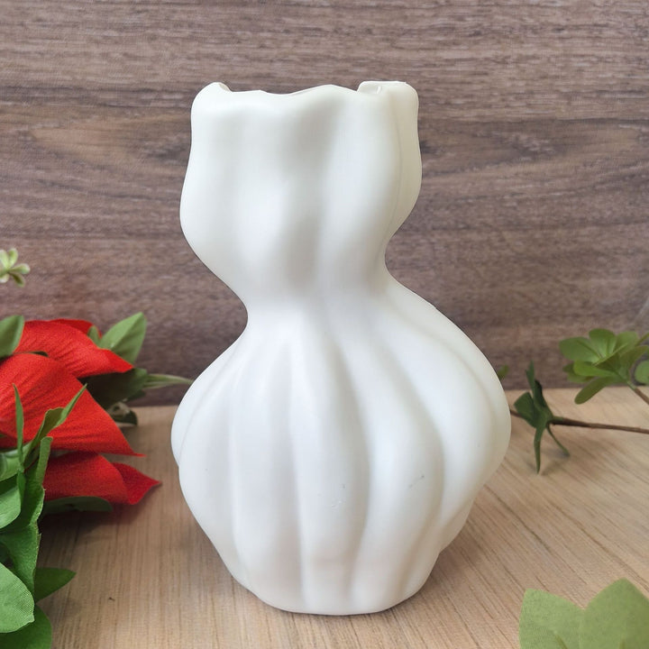 Abstract Textured Decorative Vase Karnz