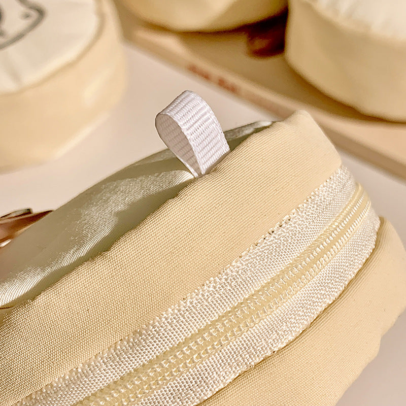 Kuschelkissen mit Niedlichem Tiermotiv Karnz