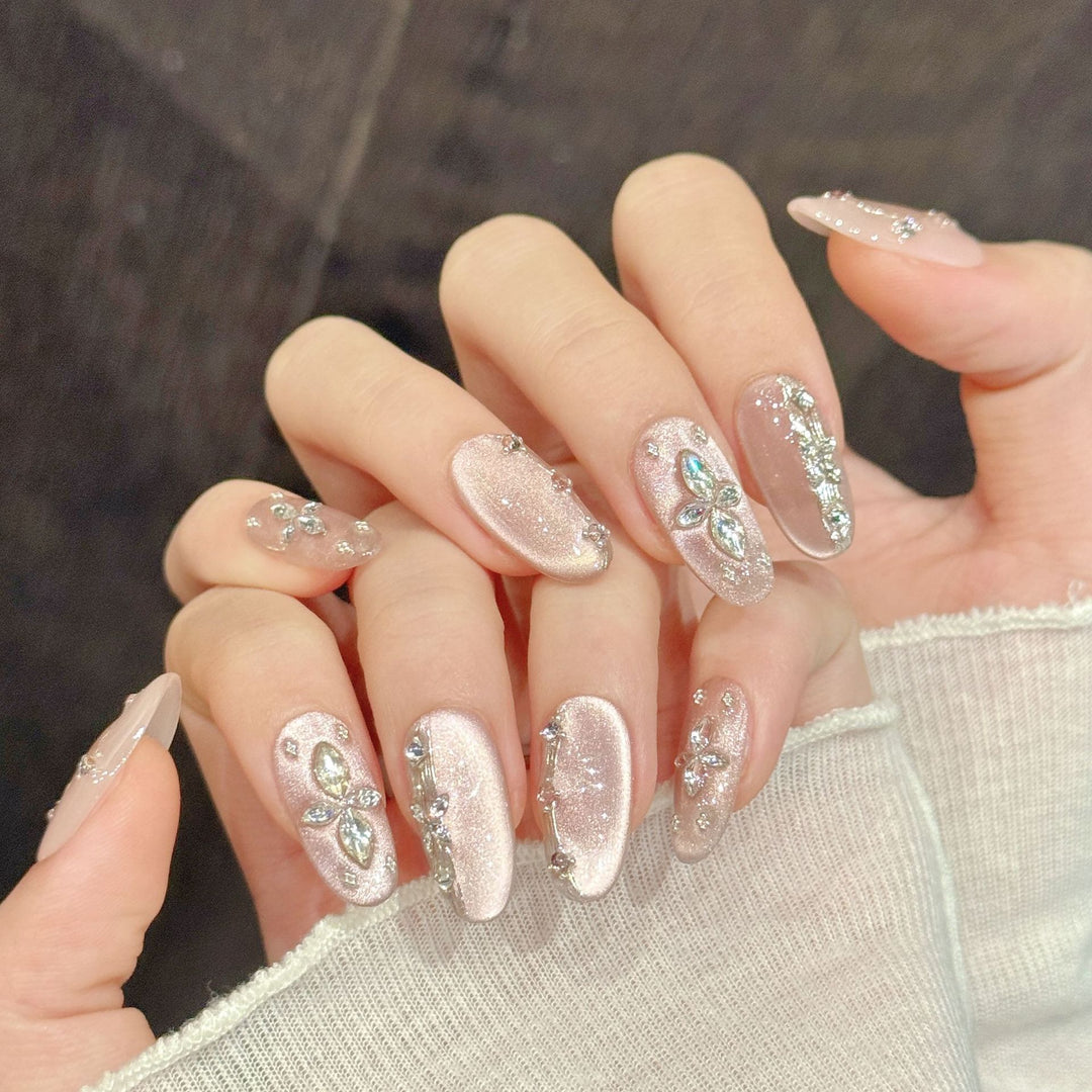 Exquisites dekoratives Presse-Nagelkunst-Set 1791773892