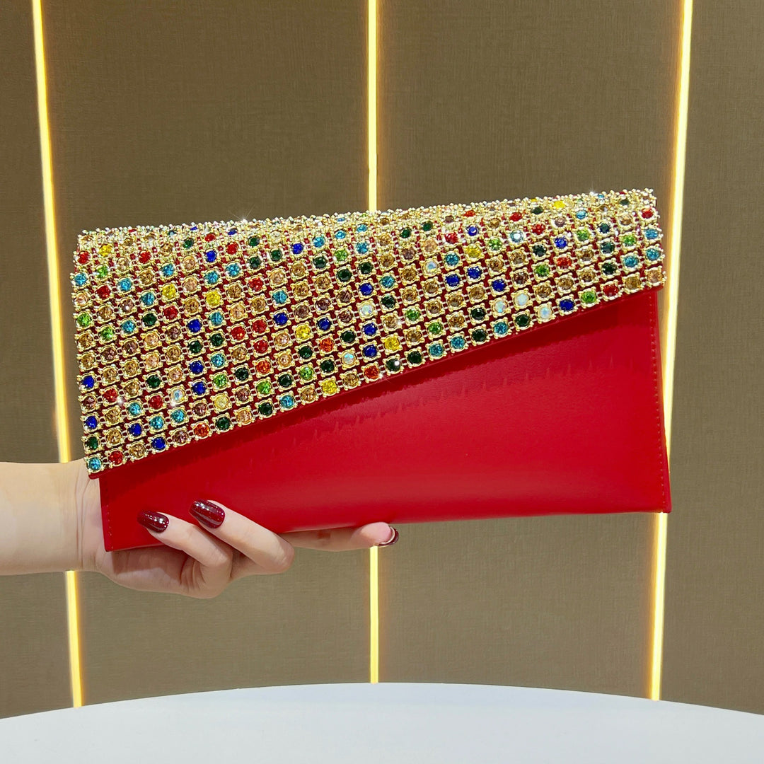Glamouröse Strass-Clutch
