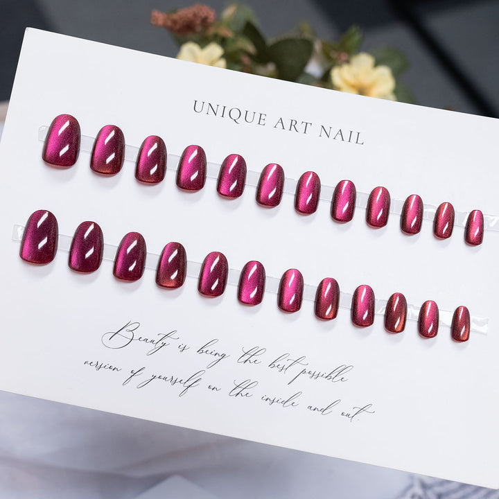 Glänzendes Press-On Nagelkunst Set
