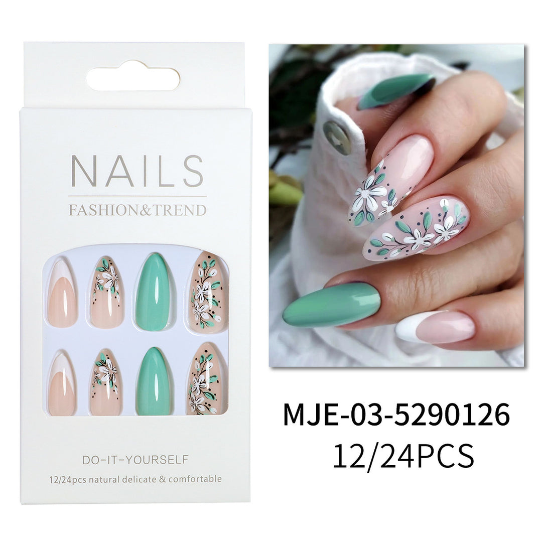 Elegantes DIY-Nagelkunst-Set Karnz