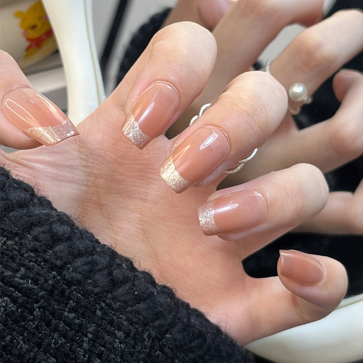 Elegantes Press-On Nagelkunst-Set mit Glitzer-Spitze Karnz