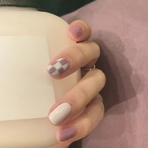 Chic Kariertes Nagelkunst