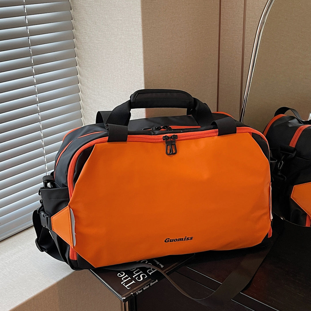 Vielseitige wasserabweisende Reisetasche Karnz