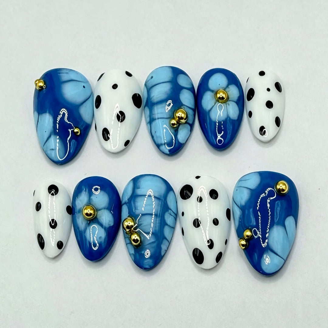 Künstlerisches Blumen- und Tupfen-Press-On-Nail-Art-Set Karnz