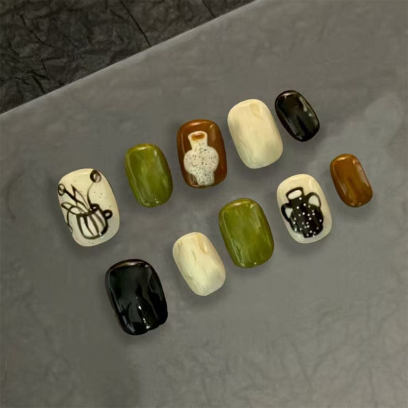 Verspieltes Künstlerisches Nagelkunst Design Set Karnz