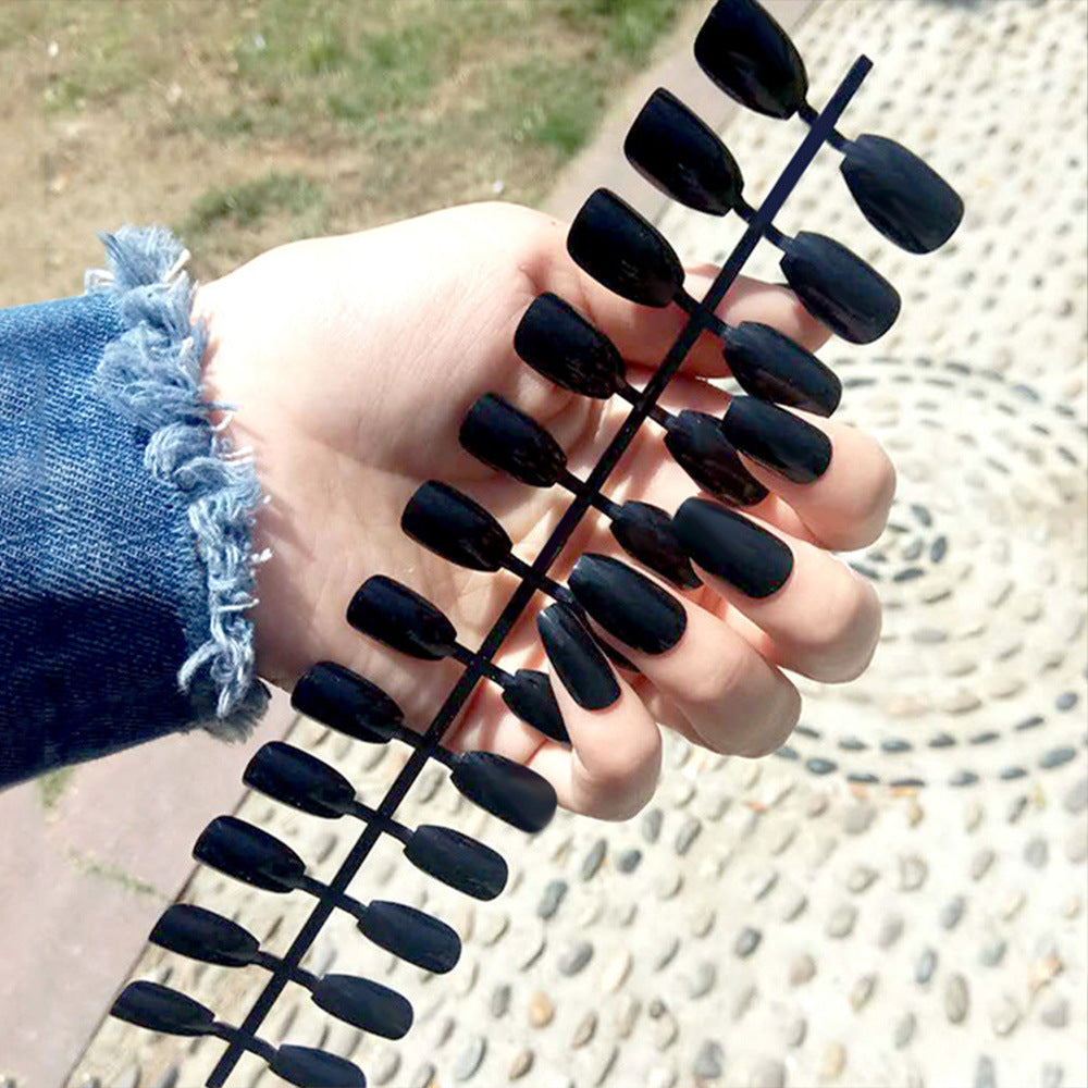 Natürliche Nagelspitzen Karnz