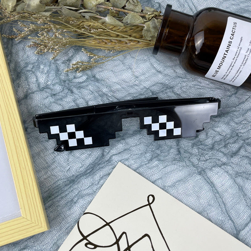 Bold Geometrischer Rahmen Sonnenbrille Karnz