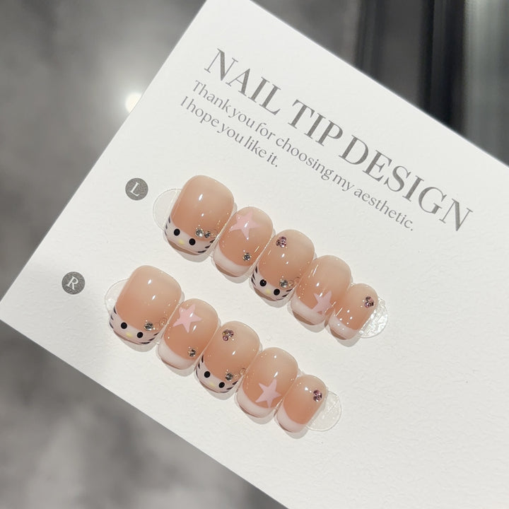 Kunstnägel mit Kreativen Tiermotiven Karnz