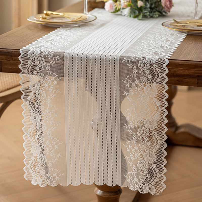 Elegante Spitze Tischläufer