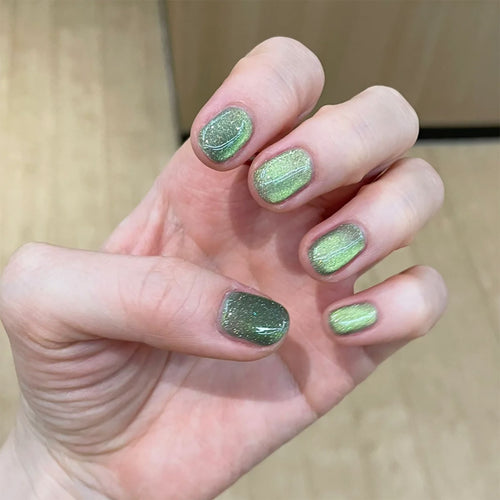 Glänzende grüne Press-On-Nagelset