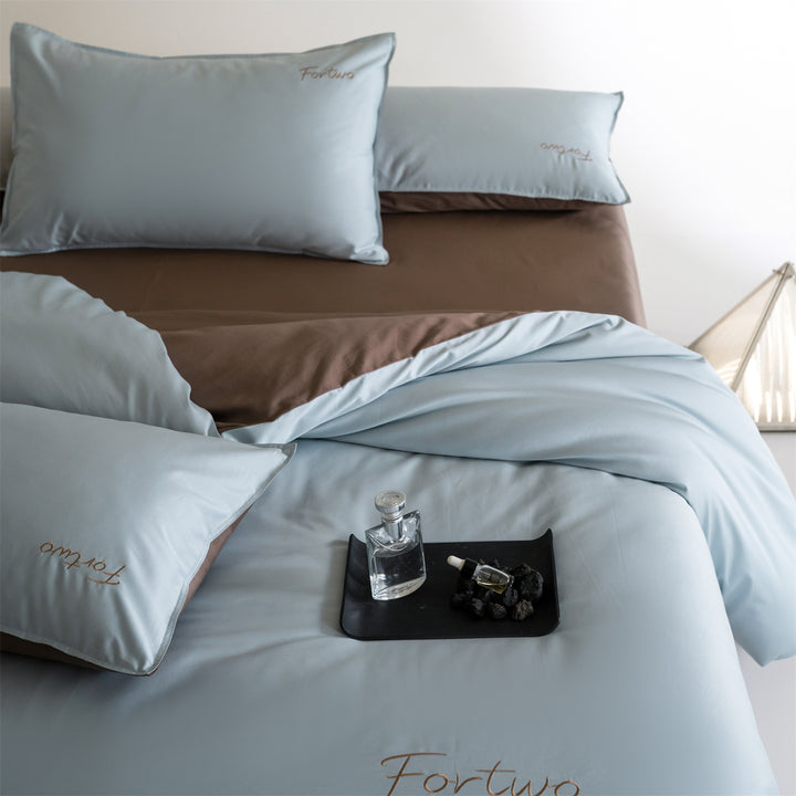 Wendbares Satin-Bettwäscheset mit feiner Ton-in-Ton-Stickerei