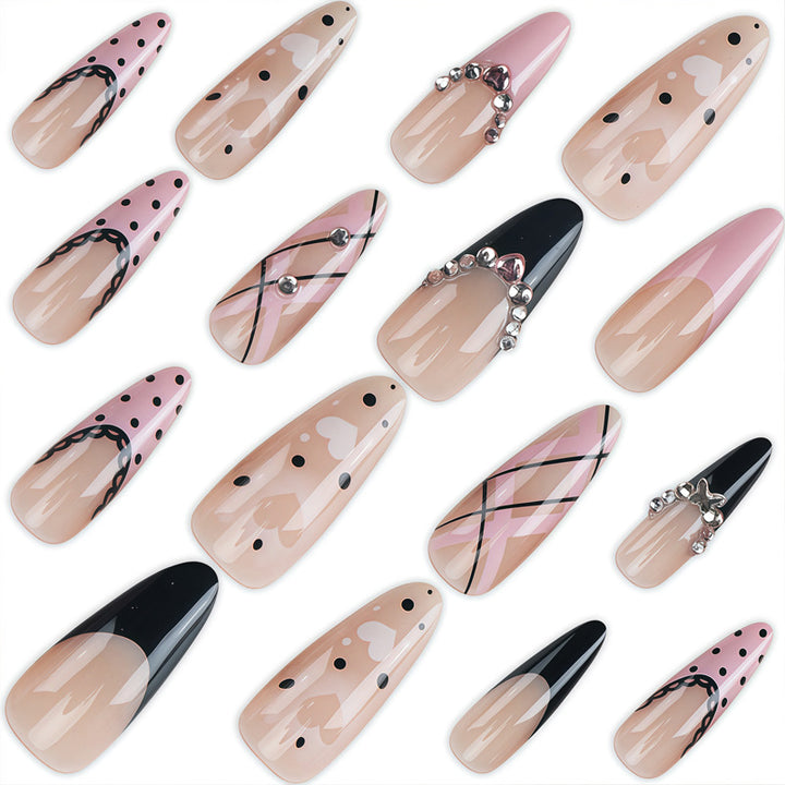 Künstlerisches Press-on-Nagelset mit eleganten Mustern und Edelsteinen Karnz